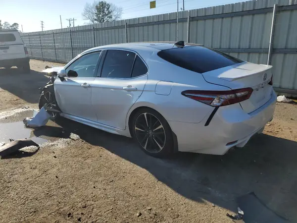4T1B61HK6KU822666 2019 TOYOTA CAMRY - Image 2