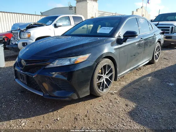4T1B61HK6KU825549 2019 TOYOTA CAMRY - Image 2