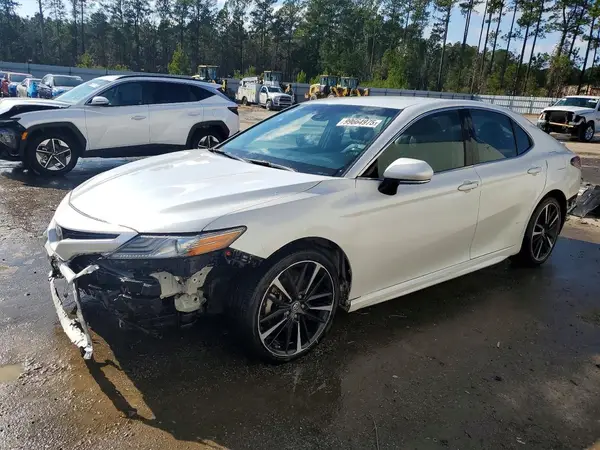 4T1B61HK7JU016608 2018 TOYOTA CAMRY - Image 1