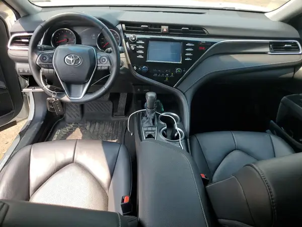 4T1B61HK7JU050502 2018 TOYOTA CAMRY - Image 8