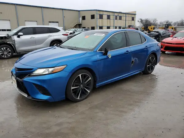 4T1B61HK7JU084648 2018 TOYOTA CAMRY - Image 1