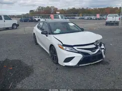 4T1B61HK7JU107569 2018 TOYOTA CAMRY
