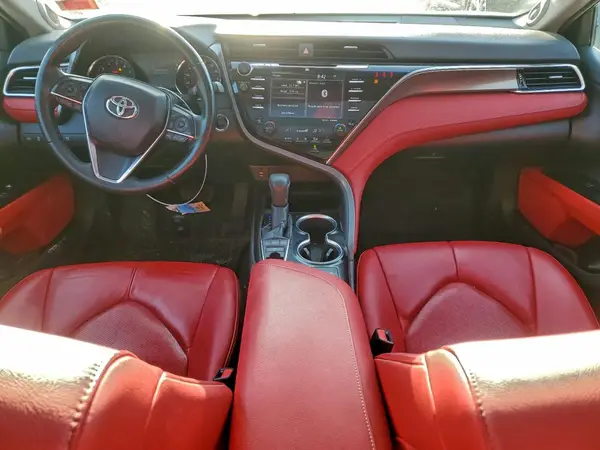 4T1B61HK7JU126218 2018 TOYOTA CAMRY - Image 8