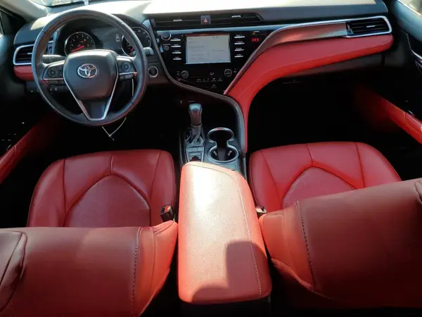 4T1B61HK7JU128583 2018 TOYOTA CAMRY - Image 8