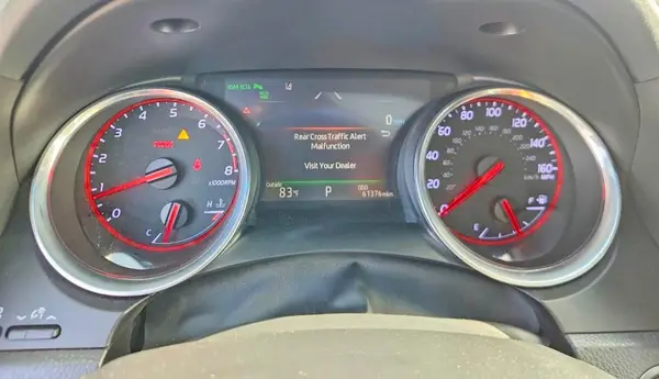 4T1B61HK7JU135016 2018 TOYOTA CAMRY - Image 8