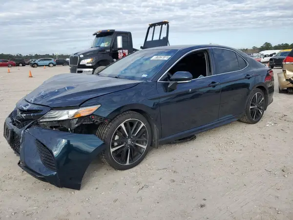 4T1B61HK7JU562017 2018 TOYOTA CAMRY - Image 1