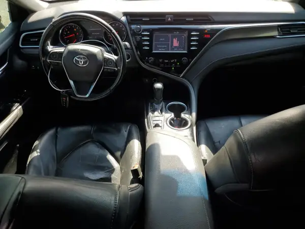 4T1B61HK7JU595082 2018 TOYOTA CAMRY - Image 8