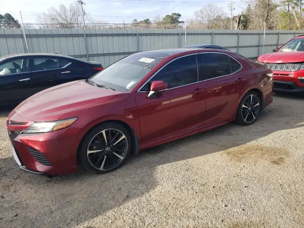 4T1B61HK7JU641557 2018 TOYOTA CAMRY - Image 1