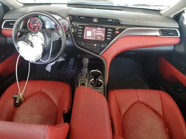 4T1B61HK7JU645396 2018 TOYOTA CAMRY - Image 8