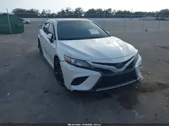 4T1B61HK7JU651957 2018 TOYOTA CAMRY