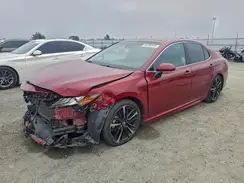 4T1B61HK7JU672372 2018 TOYOTA CAMRY