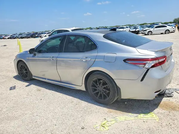 4T1B61HK7KU161942 2019 TOYOTA CAMRY - Image 2