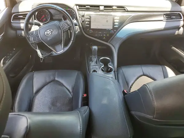 4T1B61HK7KU161942 2019 TOYOTA CAMRY - Image 8