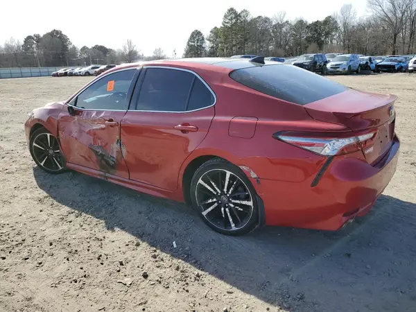 4T1B61HK7KU173203 2019 TOYOTA CAMRY - Image 2