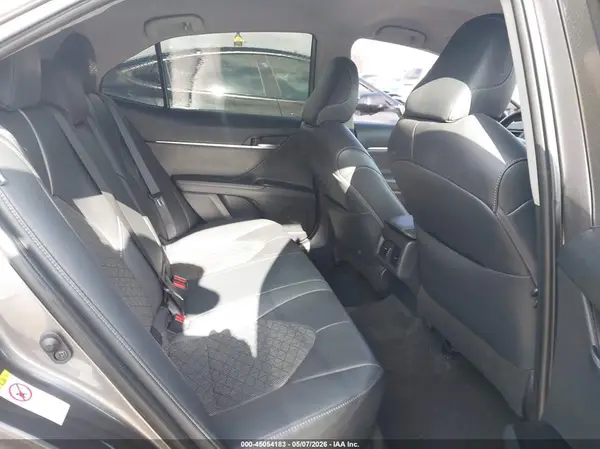 4T1B61HK7KU181379 2019 TOYOTA CAMRY - Image 8
