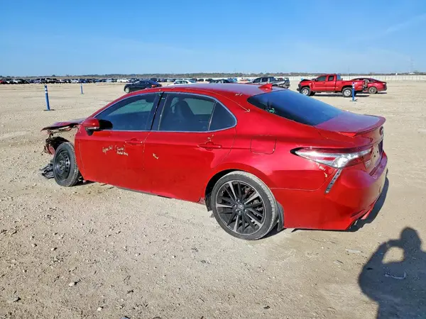 4T1B61HK7KU196562 2019 TOYOTA CAMRY - Image 2