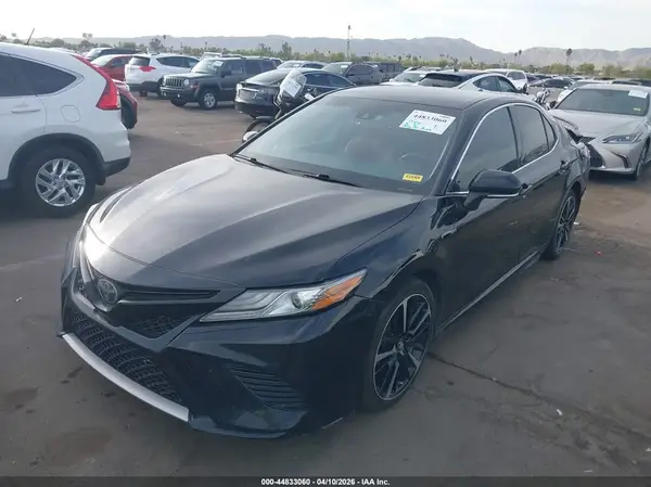 4T1B61HK7KU219130 2019 TOYOTA CAMRY - Image 2