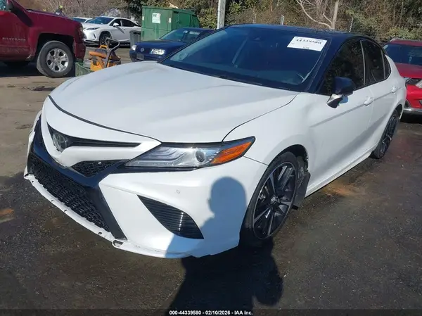 4T1B61HK7KU246862 2019 TOYOTA CAMRY - Image 2