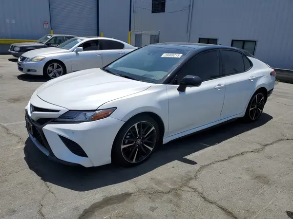 4T1B61HK7KU268036 2019 TOYOTA CAMRY - Image 1