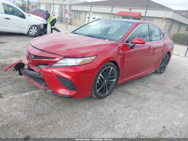 4T1B61HK7KU275665 2019 TOYOTA CAMRY - Image 2