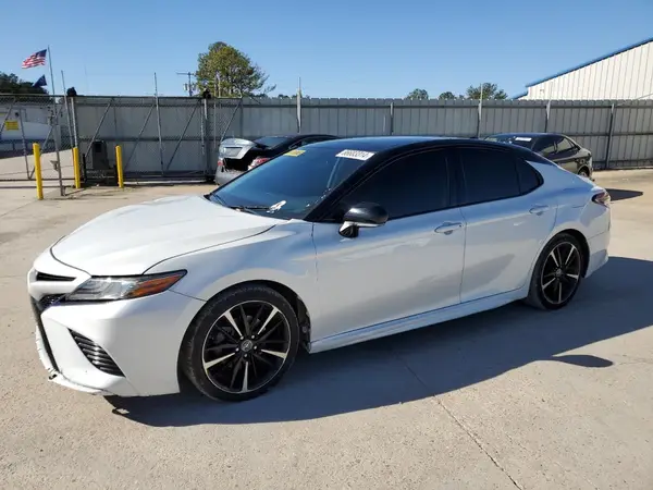 4T1B61HK7KU286794 2019 TOYOTA CAMRY - Image 1