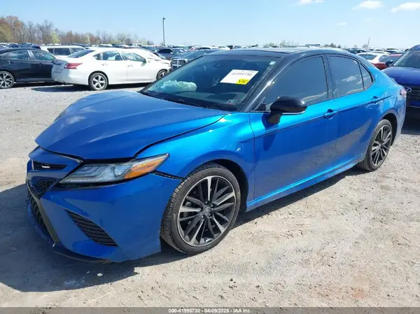 4T1B61HK7KU290280 2019 TOYOTA CAMRY - Image 2