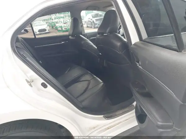 4T1B61HK7KU299772 2019 TOYOTA CAMRY - Image 8