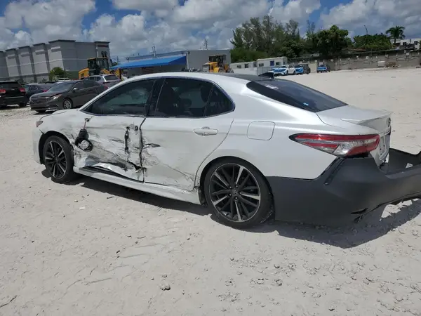 4T1B61HK7KU710958 2019 TOYOTA CAMRY - Image 2