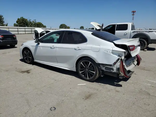 4T1B61HK7KU714489 2019 TOYOTA CAMRY - Image 2