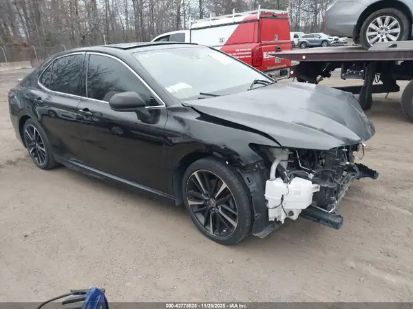 4T1B61HK7KU753065 2019 TOYOTA CAMRY - Image 1