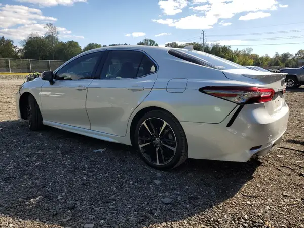 4T1B61HK7KU821297 2019 TOYOTA CAMRY - Image 2