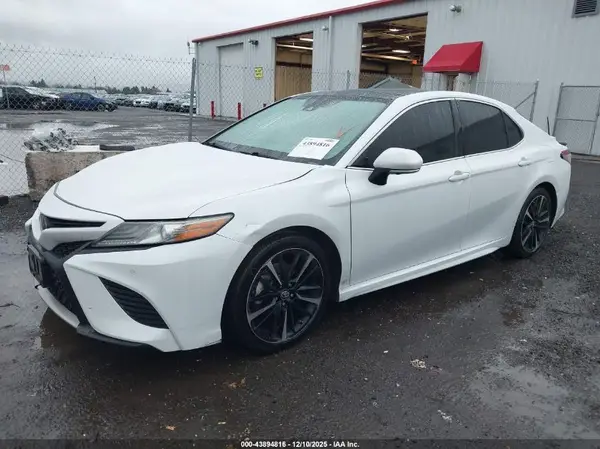 4T1B61HK7KU827505 2019 TOYOTA CAMRY - Image 2