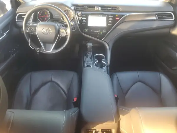 4T1B61HK8JU009635 2018 TOYOTA CAMRY - Image 8