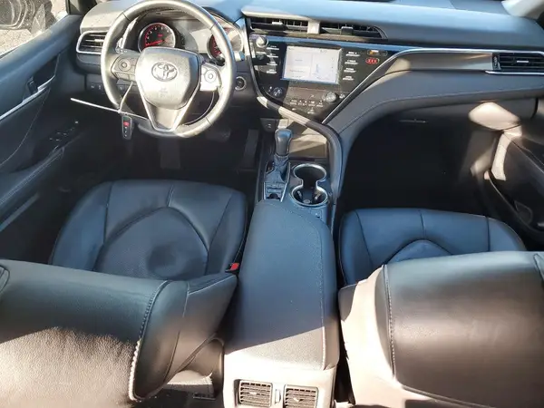 4T1B61HK8JU019498 2018 TOYOTA CAMRY - Image 8