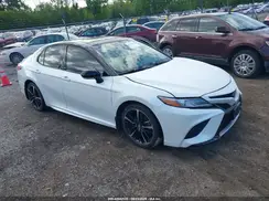 4T1B61HK8JU027701 2018 TOYOTA CAMRY