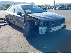 4T1B61HK8JU057426 2018 TOYOTA CAMRY