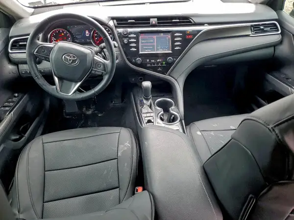 4T1B61HK8JU064943 2018 TOYOTA CAMRY - Image 8