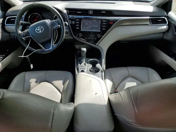 4T1B61HK8JU118967 2018 TOYOTA CAMRY - Image 8