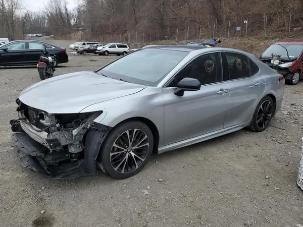 4T1B61HK8JU119570 2018 TOYOTA CAMRY - Image 1