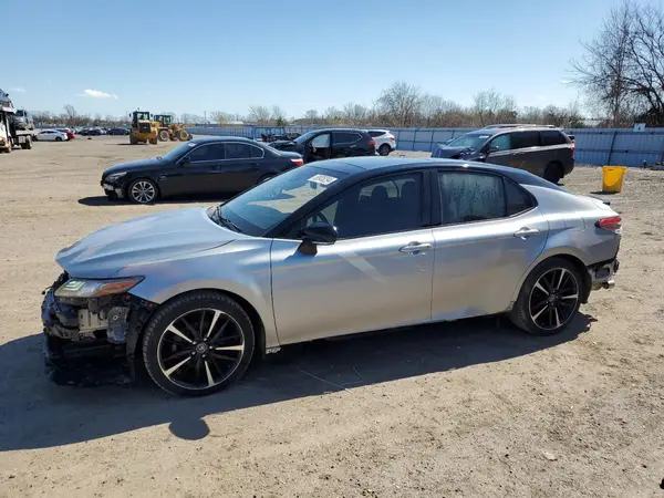 4T1B61HK8JU134330 2018 TOYOTA CAMRY - Image 1