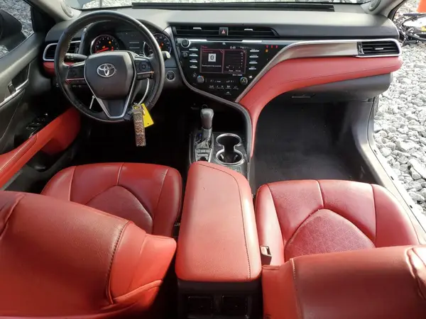 4T1B61HK8JU137034 2018 TOYOTA CAMRY - Image 8