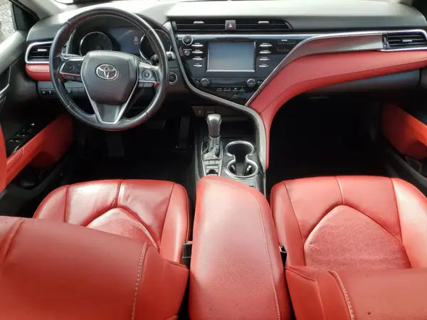 4T1B61HK8JU153590 2018 TOYOTA CAMRY - Image 8