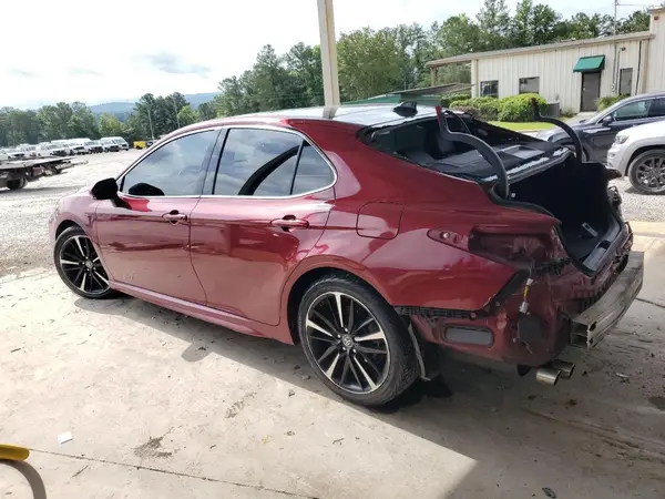 4T1B61HK8JU512016 2018 TOYOTA CAMRY - Image 2