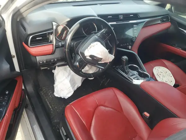 4T1B61HK8KU179639 2019 TOYOTA CAMRY - Image 8