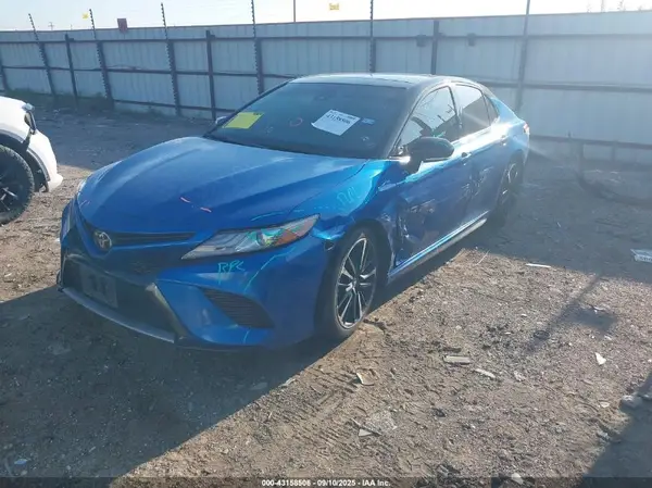 4T1B61HK8KU190866 2019 TOYOTA CAMRY - Image 2