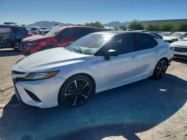 4T1B61HK8KU199213 2019 TOYOTA CAMRY - Image 1