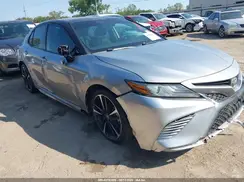 4T1B61HK8KU199888 2019 TOYOTA CAMRY