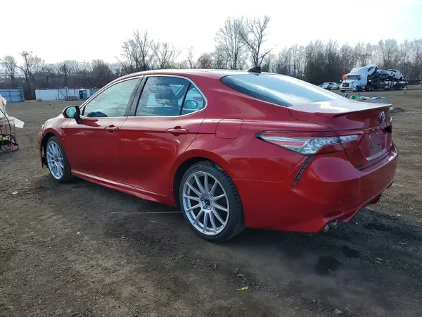 4T1B61HK8KU211053 2019 TOYOTA CAMRY - Image 2