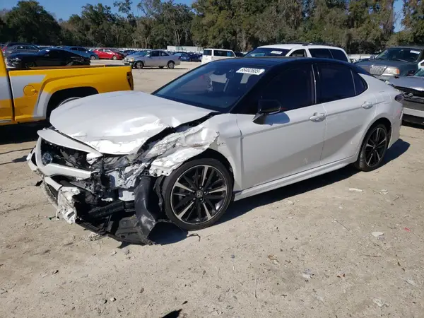 4T1B61HK8KU237541 2019 TOYOTA CAMRY - Image 1