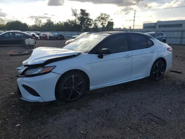4T1B61HK8KU241153 2019 TOYOTA CAMRY - Image 1